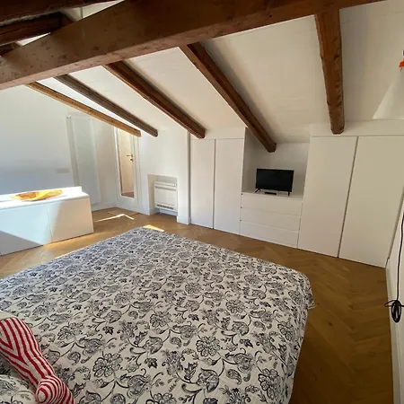La Casa Di Temalo Bed & Breakfast *